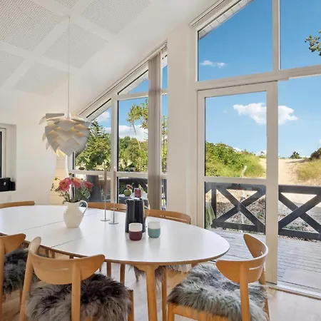 Holiday home Cozy In With Wifi *