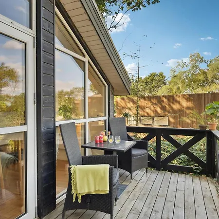 Holiday home Cozy In With Wifi *