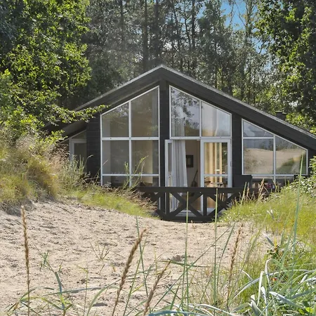 Cozy In With Wifi Holiday home